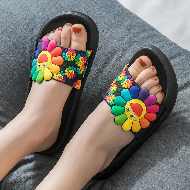 Sunflower Non-Slip Soft Sole Slippers Beach Slide Sandals Cute Flowers  Men Ladies Couple Home Outdoor Shoes