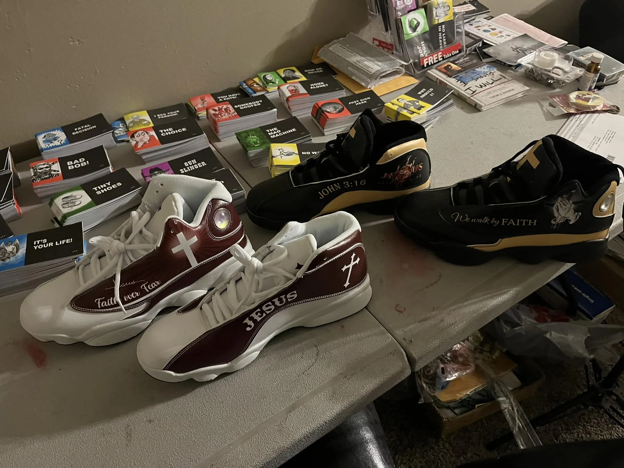 Teesdily | Customized Jesus Purple Lion Of Judah Basketball Shoes, Christian Religious Gifts Unisex Shoes With Thick Soles
