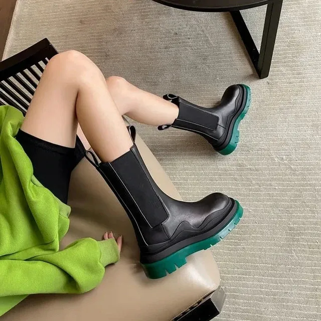 Thick bottom Chelsea women's boots