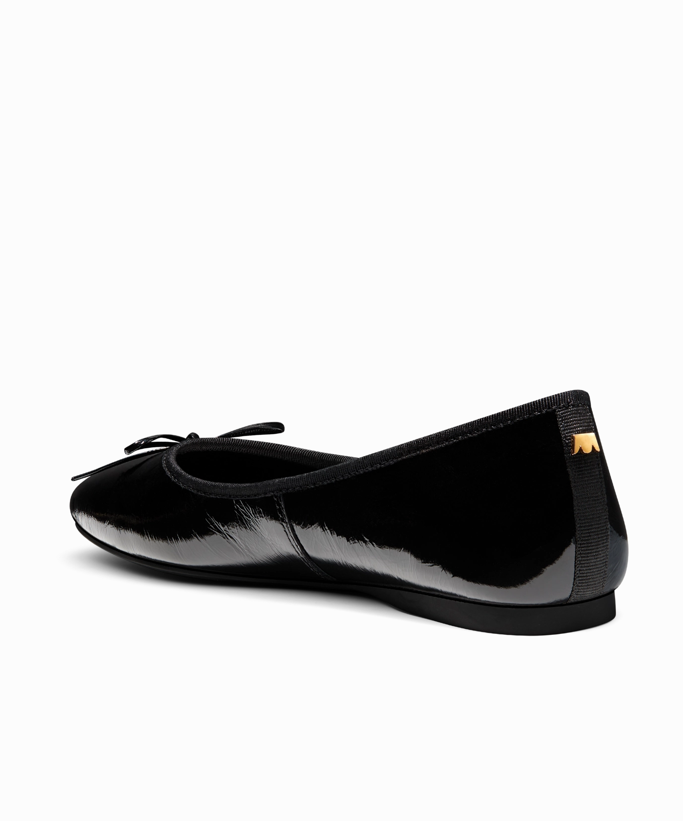The Songbird - Black Patent Leather slow walk