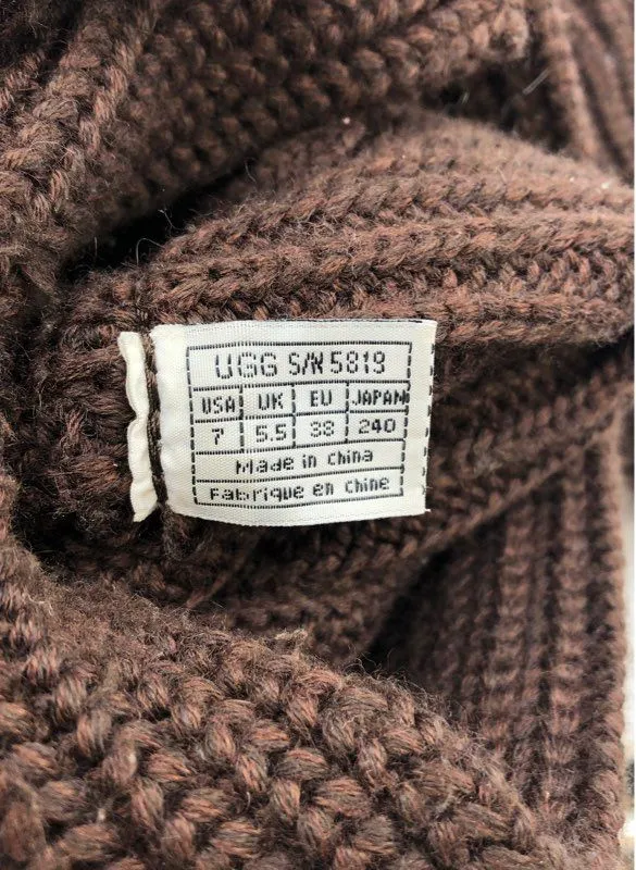 UGG Women's Classic Cardy 5819 Brown Snow Boots - Size 7
