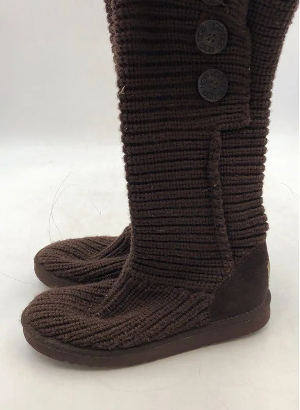 UGG Women's Classic Cardy 5819 Brown Snow Boots - Size 7