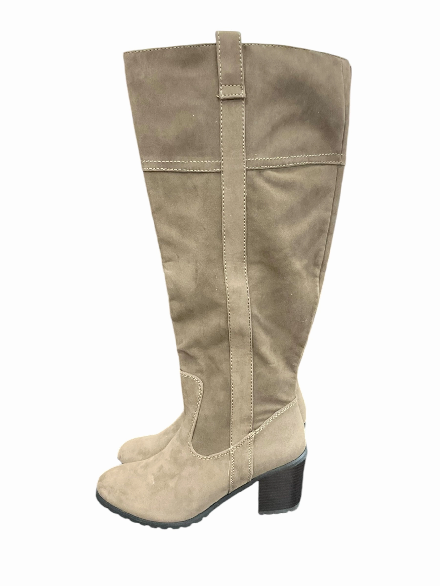 Flexible Shank Low Profile Urban Commute Boots Knee Heels By Lane Bryant In Taupe, Size: 9