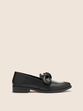 Valencia Black Leather Loafer Bay View Breathable Flats