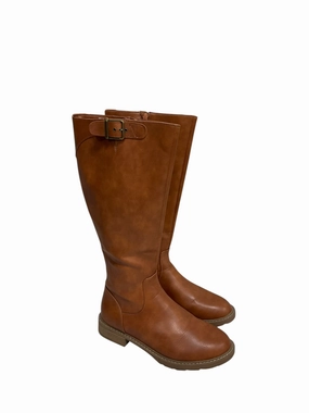 Trail grip Boots Knee Flats By Time And Tru  Size: 9
