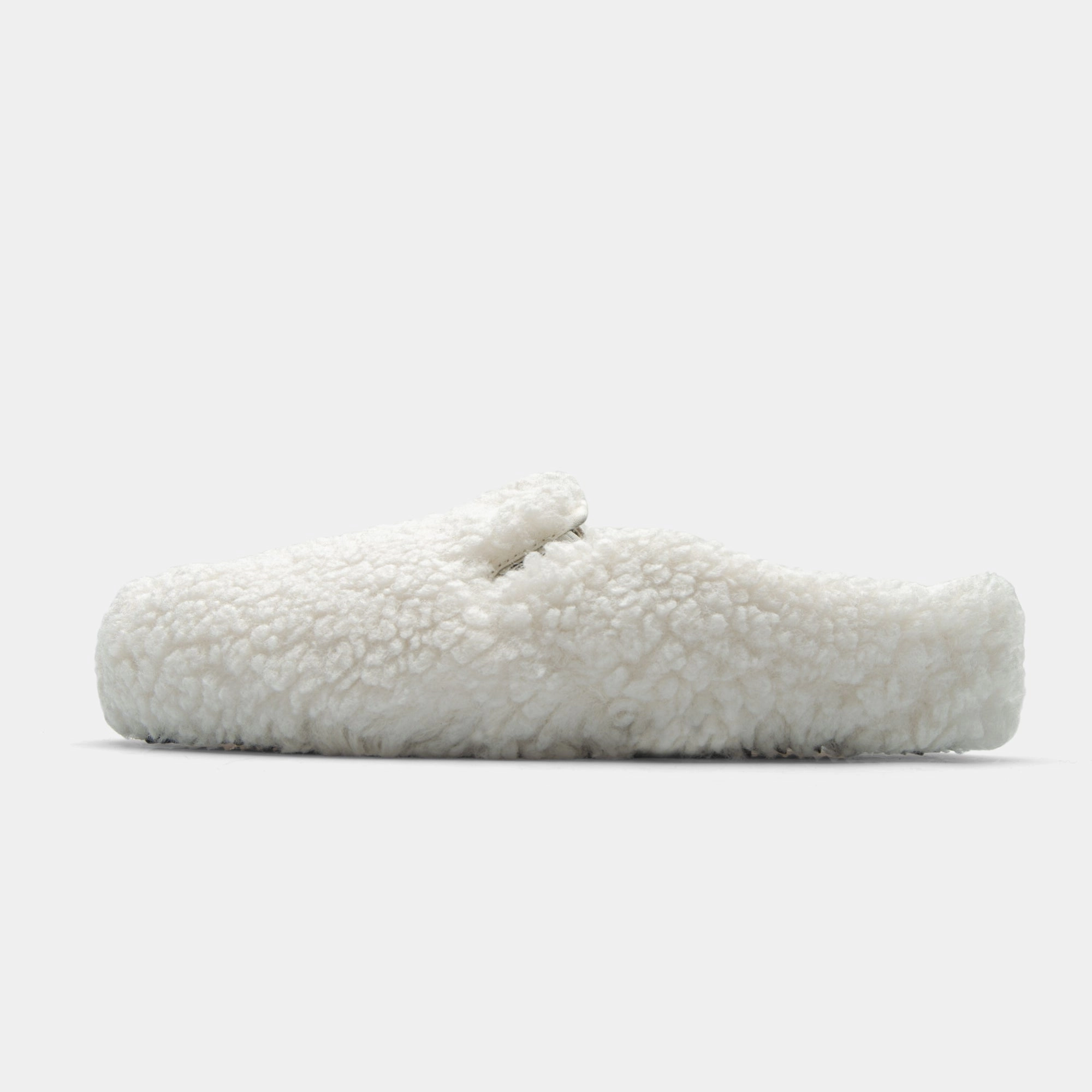 Valley Run Minimalist Aesthetic Design VENTURA MULE - FURRY CREAM