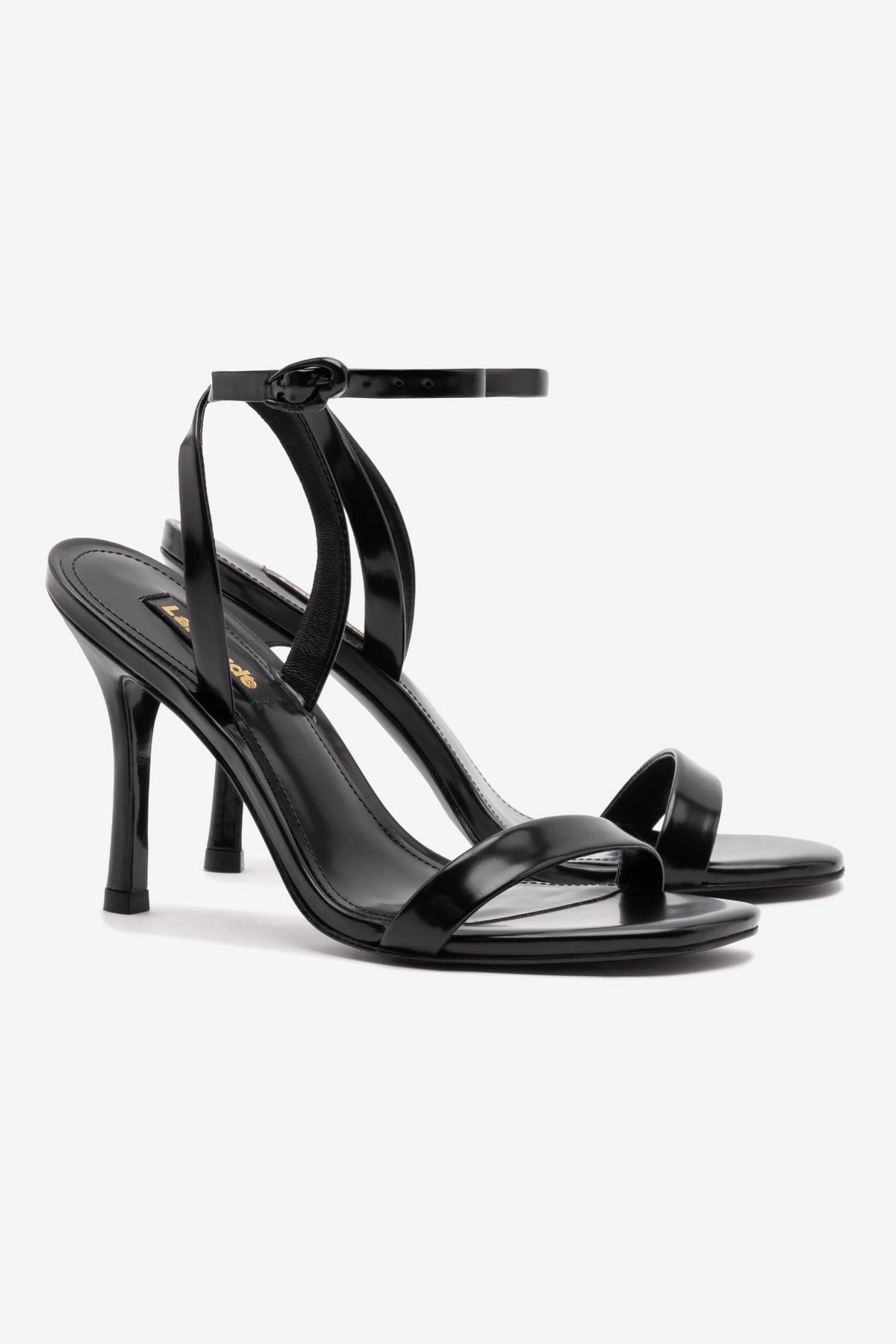 Veronina Sandal In Black Box Leather Anti Static Fabric Easy Look