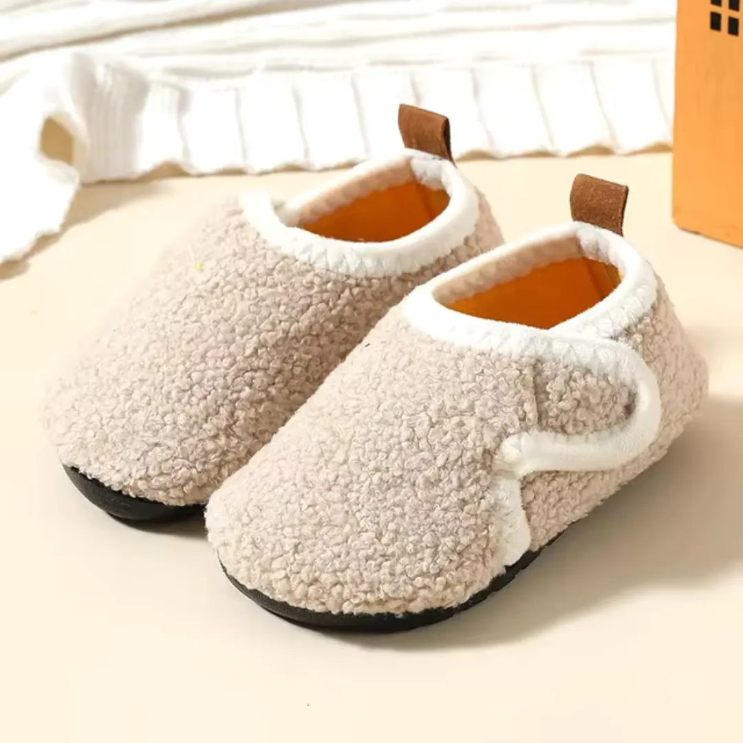 Warm Children's slippers | Warm and padded slippers for small children