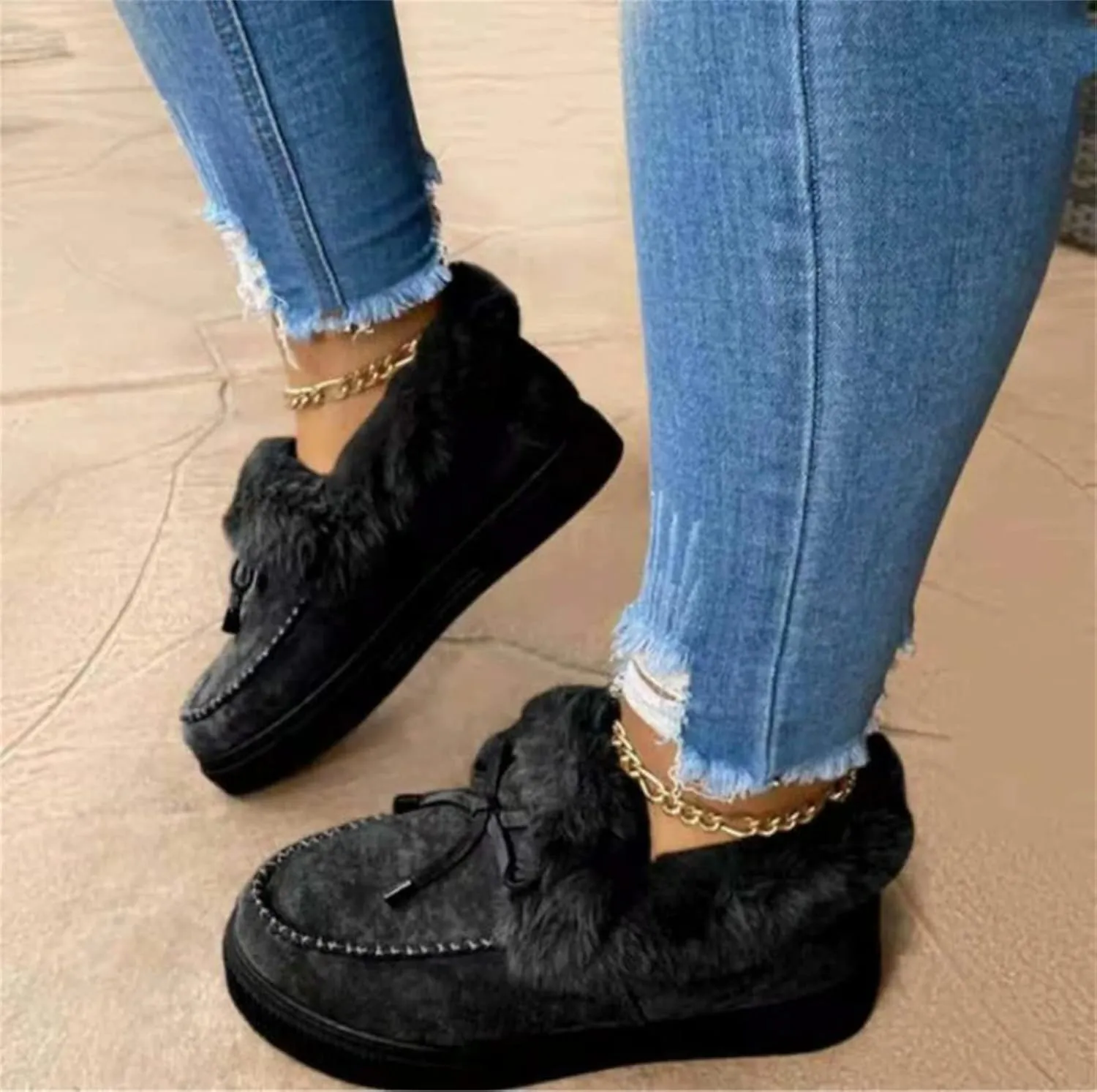 Winter Boots For Women 2024 Fashion Snow Boots Slip on Fur Lined Lightweight Warm Ankle Booties Comfort Loafers Shoes