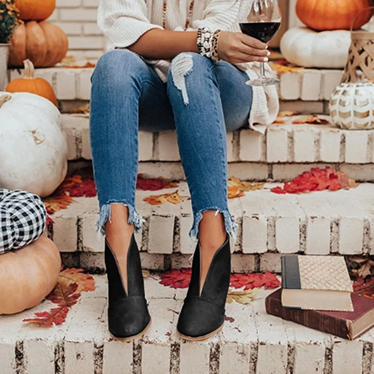 Women Boots Ankle Boots Chunky Heel Women Ankle Boots Slip on V cut Chunky Heel Pointed Toe Low Heel Ankle Boots