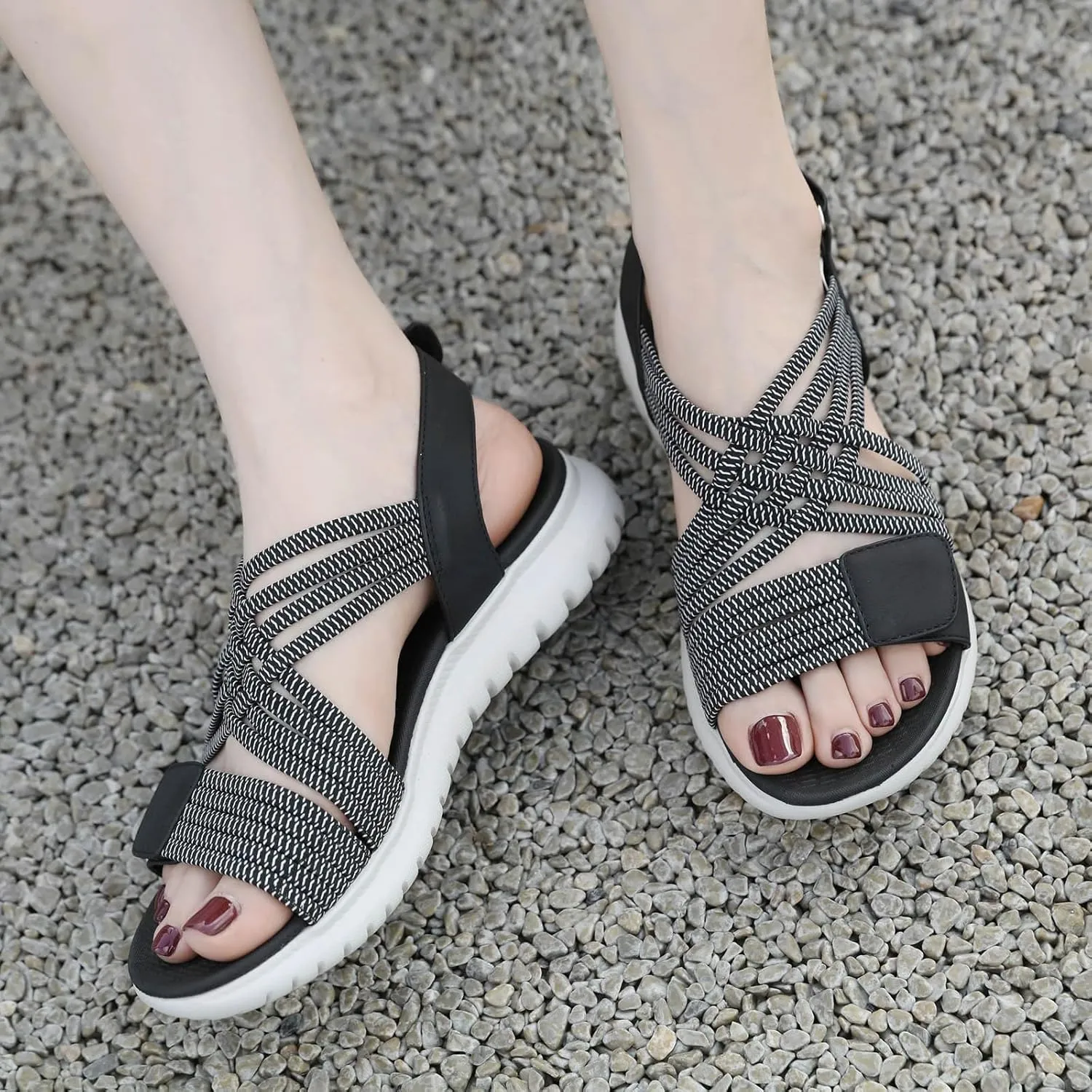 Women Comfortable Walking Sandals with Adjustable Strap Non Slip Sports Summer Beach Outdoor Flat Sandals
