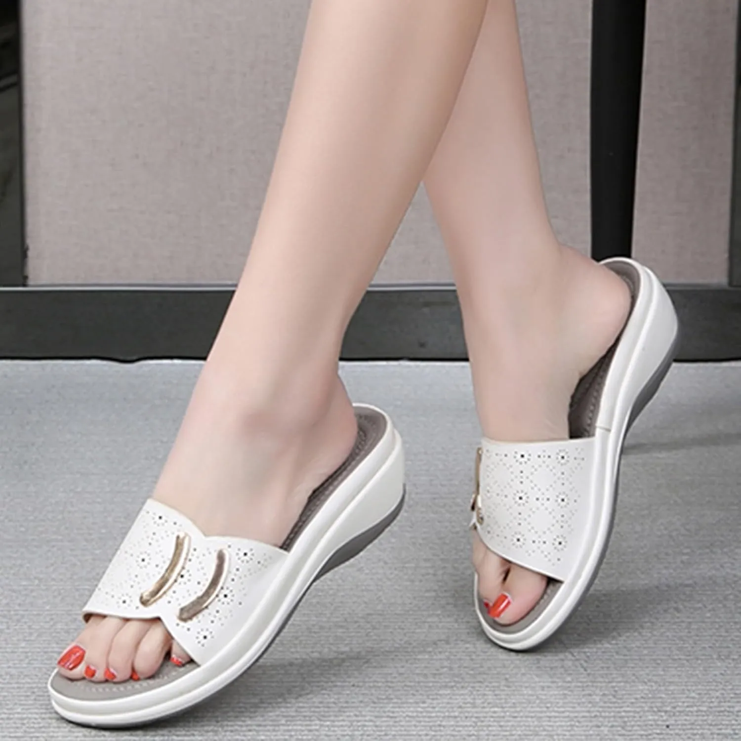Women Shoes Thick Sole Wedge Flip Flops Fashionable Bohemian Beach Sandals Leopard Print Sandals for Women Size 8