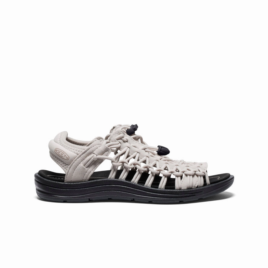 Women's UNEEK II Open-Toe Sneaker  |  Silver Birch/Black Sleek Vacation Sandals