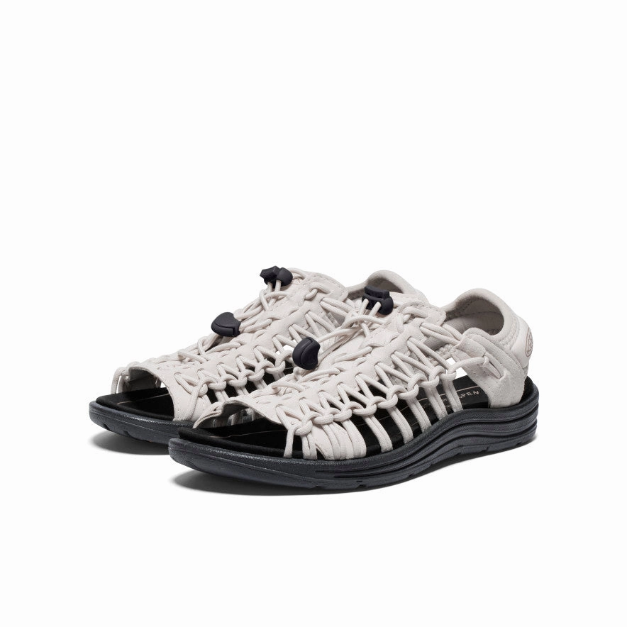 Molded Contour Footbed Closed Design Women's UNEEK II Open-Toe Sneaker  |  Silver Birch/Black