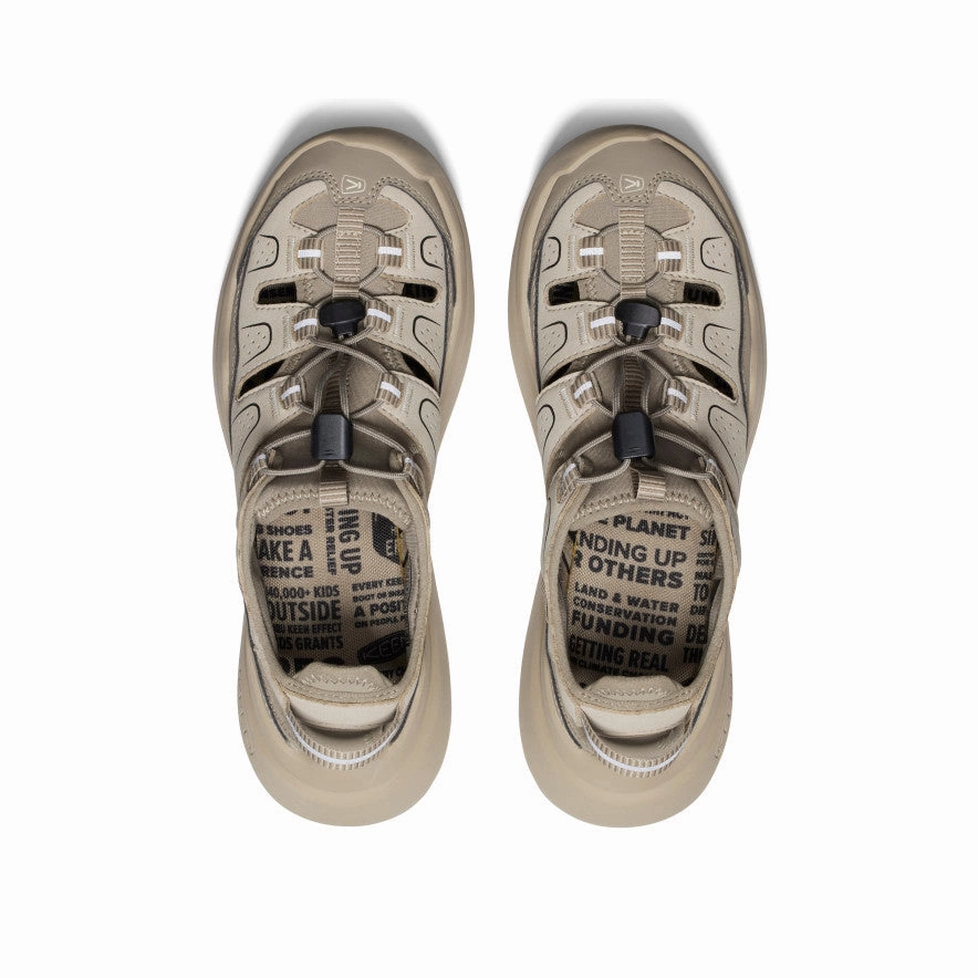 Casual Slip-ons Comfy Open-toe Shoes Women's WK450 Walking Sandal  |  Plaza Taupe/Black