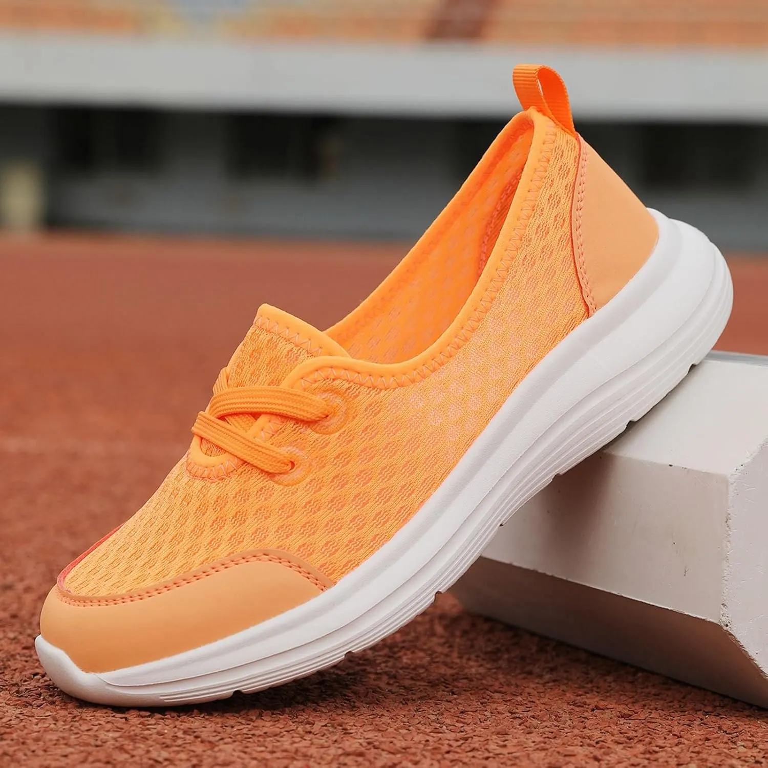 Womens Walking Sneakers Women Lace Up Shoes Flats Casual Shoes Lightweight Work Shoes Breathable Slip Work Trainers