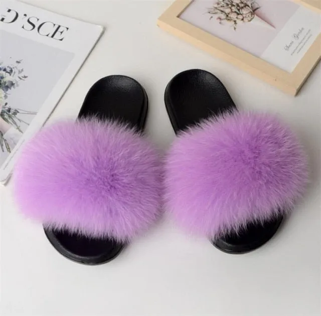 Yeknu Hot Sale Summer Women Fox Fur Slippers Furry Slippers Designer Fur Slides Girls Black Fur Slides Gorgeous Big Fur Slides Sandal