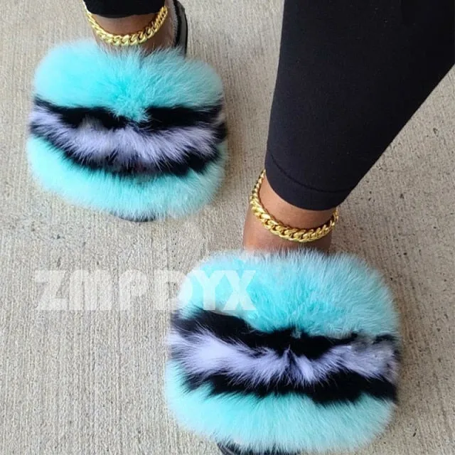 Yeknu Hot Sale Summer Women Fox Fur Slippers Furry Slippers Designer Fur Slides Girls Black Fur Slides Gorgeous Big Fur Slides Sandal