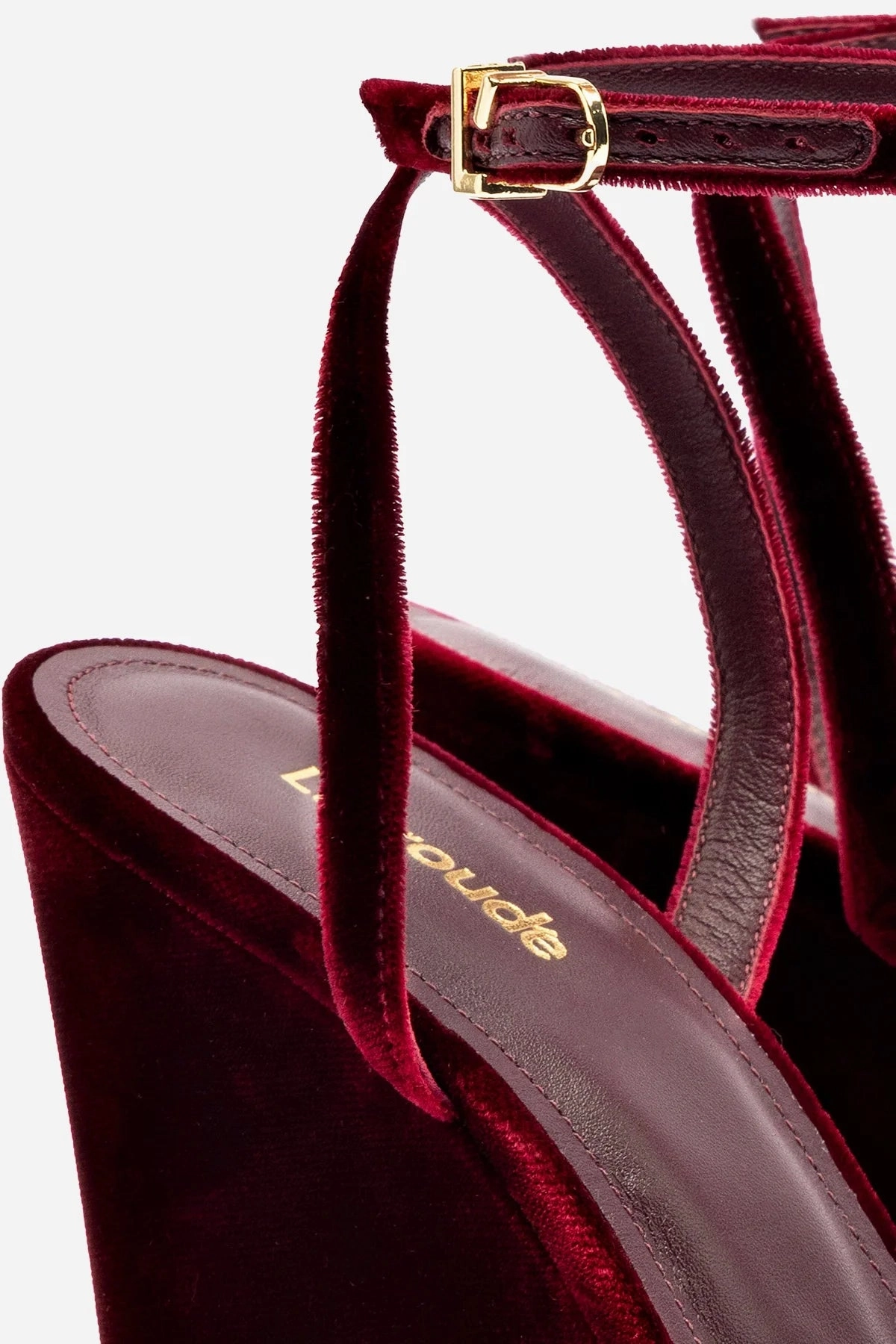 Yves Wedge In Wine Velvet Comfort Luxury Sandals festival look Sandal Storage
