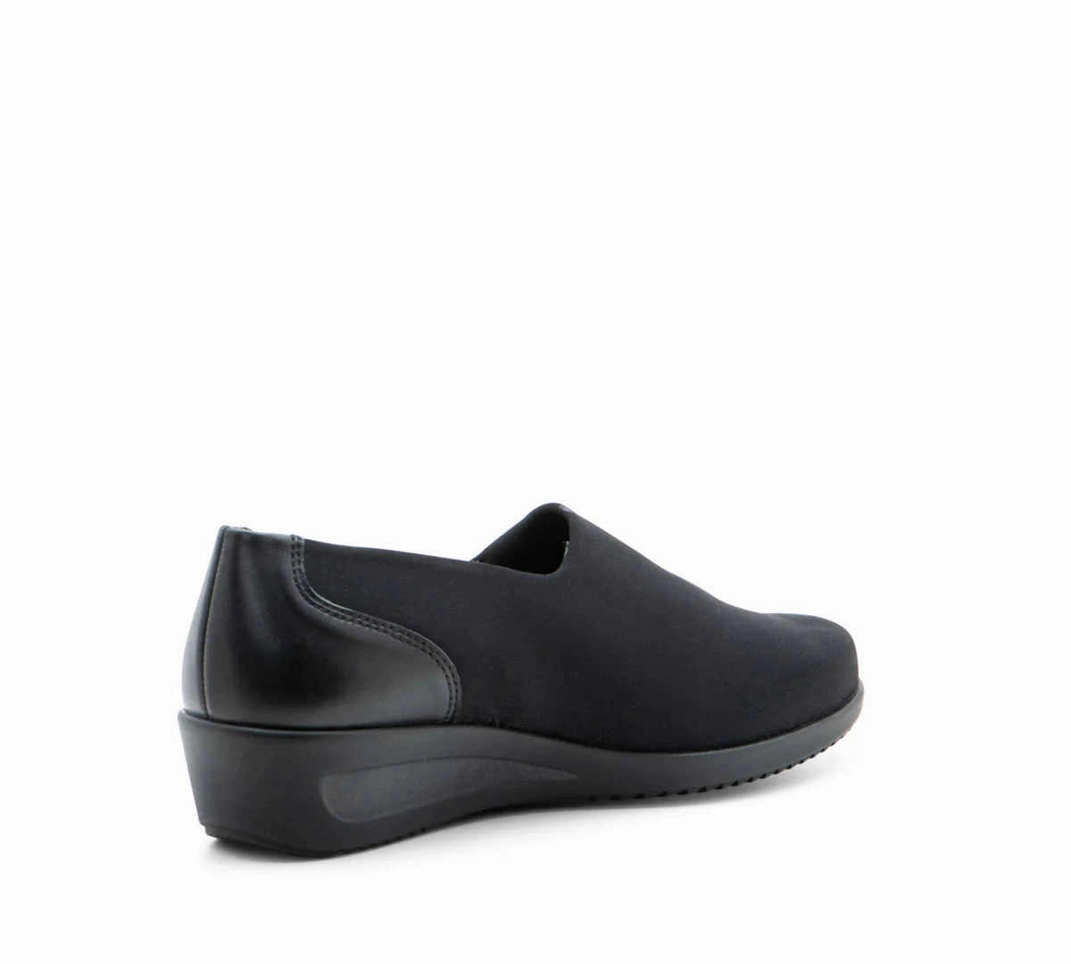 Pressure Dispersing Insole Wide Base Stabilization Zahara Women's GORE-TEX? Slip-On Wedge