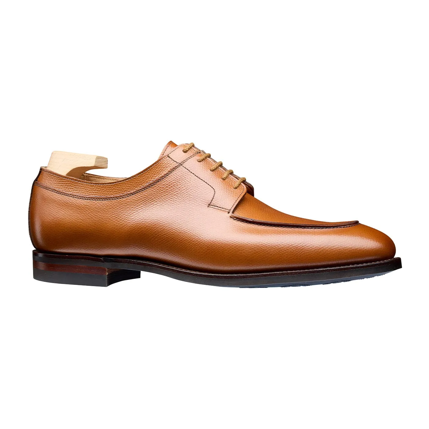 Durable Material Hardwick Tan Golf Grain