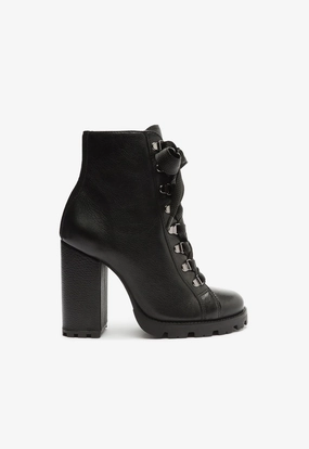 Zhara Bootie Sustainable Vegan Material Care Ease